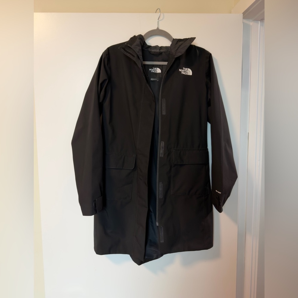The North Face City Breeze Waterproof Rain Jacket